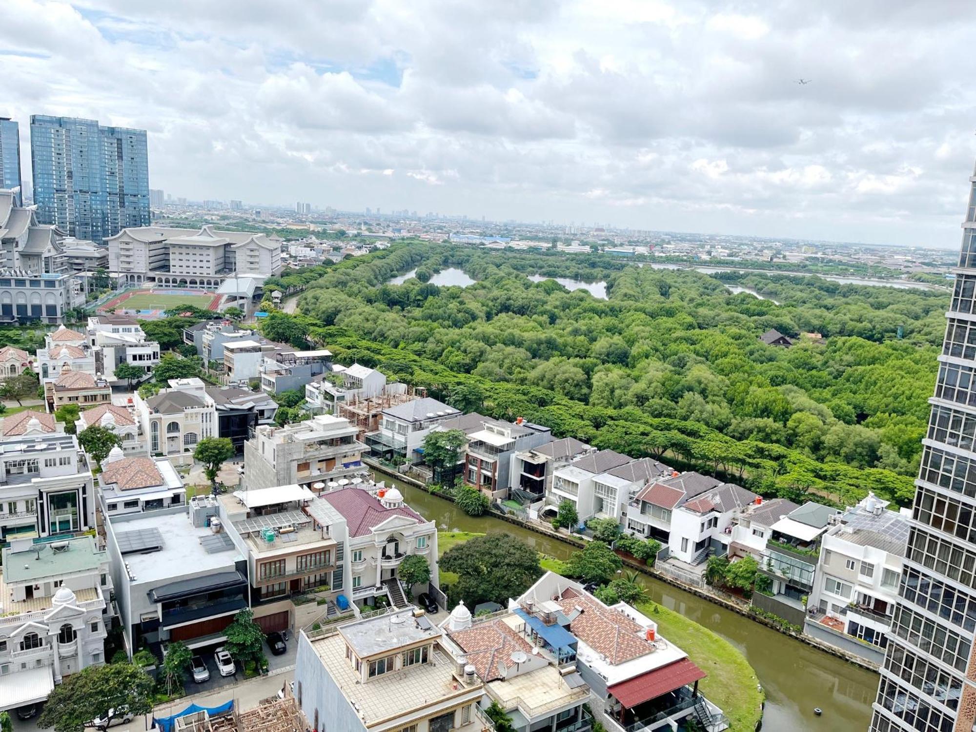 Gold Coast Pik Sea View Apartments By Longesuites Jakarta Rum bild